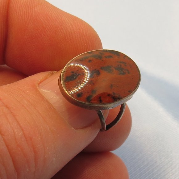 Unbranded Jewelry - *925 Gemstone Sterling Silver Ring size 5